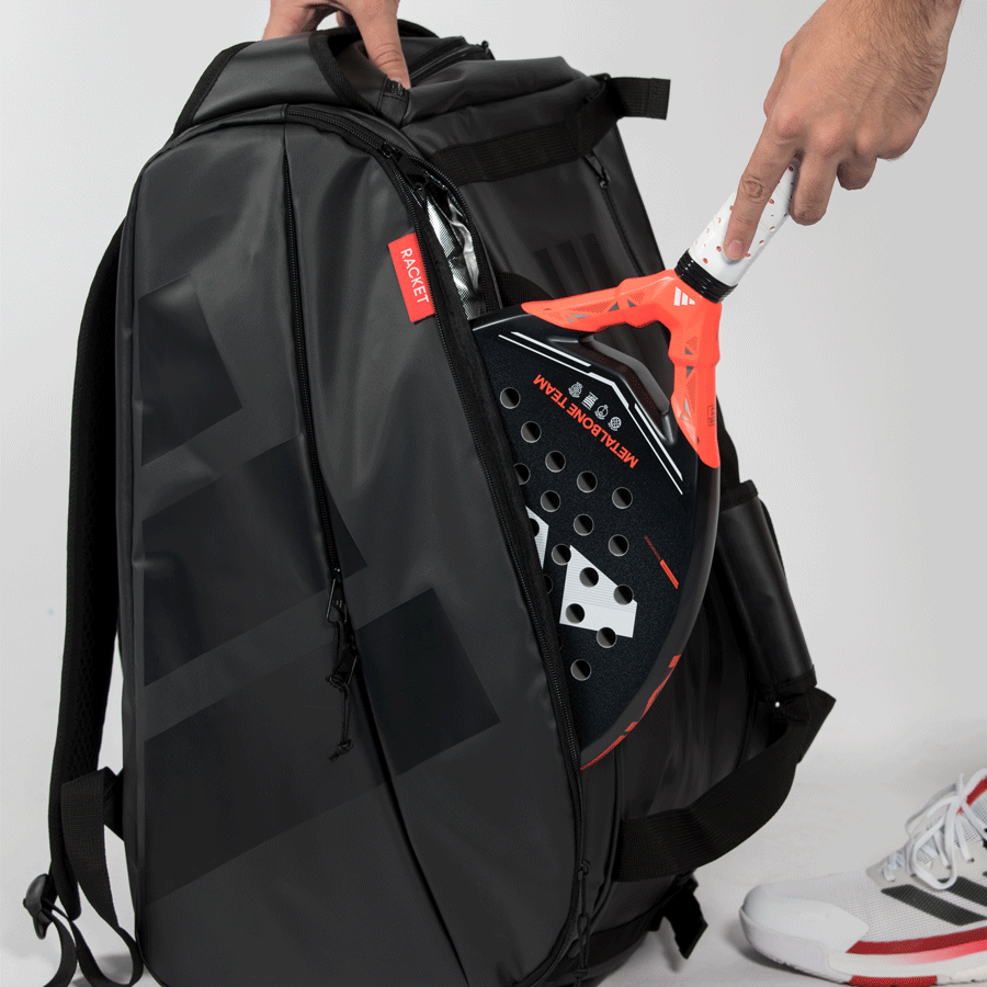 Adidas Multigame Tonal Black 2026 Padeltasche – Belüftetes Bodenfach