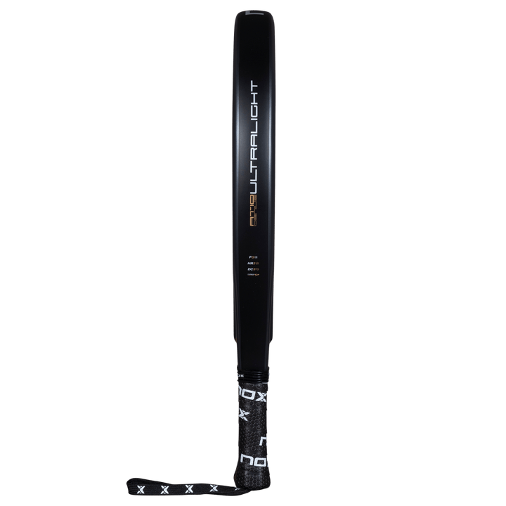 NOX AT10 Genius Ultra Light 2026 – Detailansicht Schlagfläche