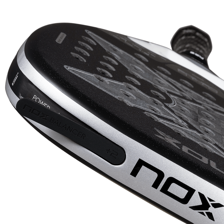 NOX AT10 Genius Attack 18K Alum 2026 – Griffbereich