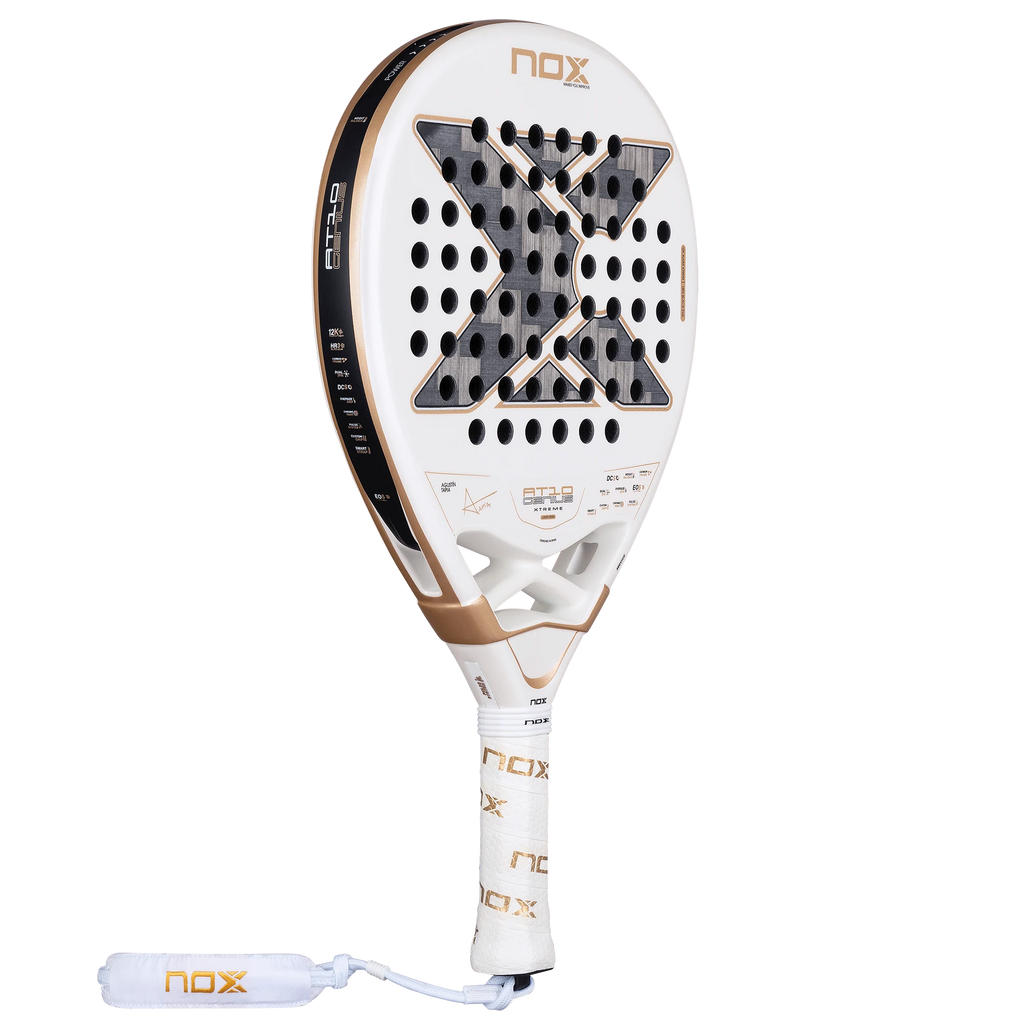 NOX AT10 Genius 12K Alum XTREM 2026 – Schrägansicht